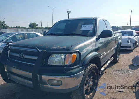 2000 Toyota Tundra Ltd V8 from USA, damaged, VIN 5TBRT381XYS066117